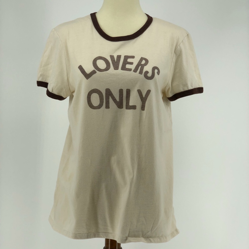 CLEARANCE 5 for $20 SALE Corner Shop graphic tee | Lovers Only | E10015
